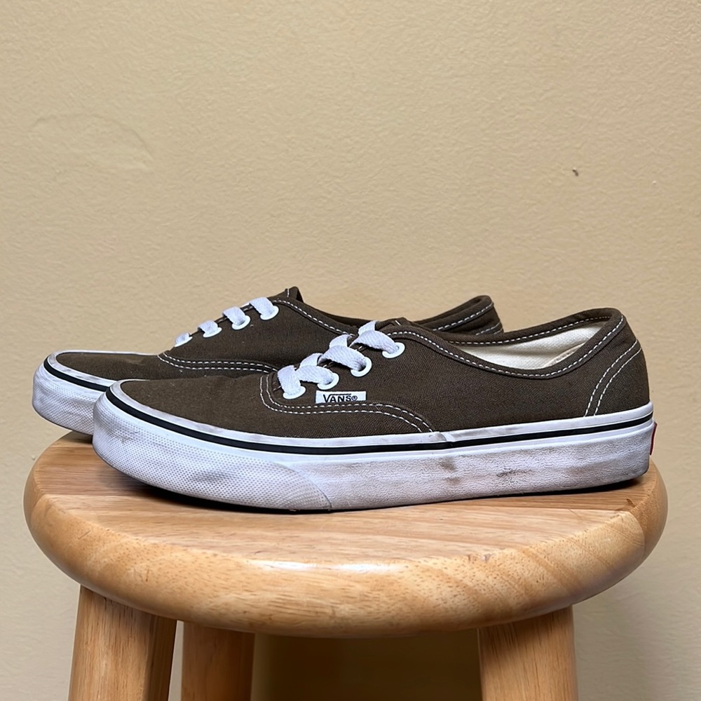 Vans Authentic Shoe in Olive